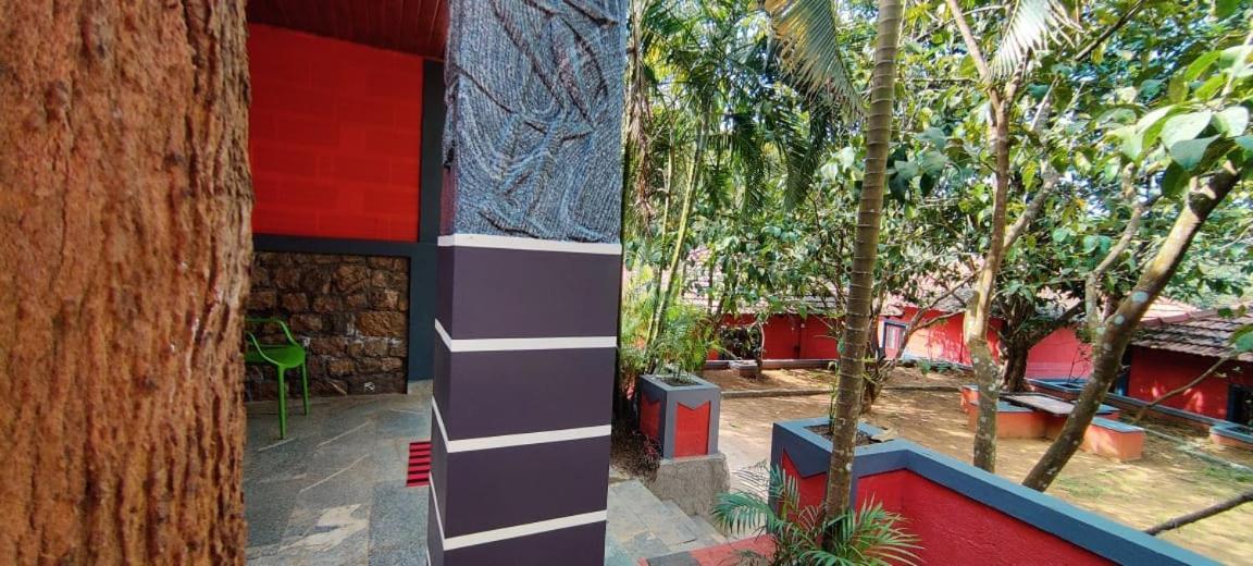 Padinjarathara Clay Resort By Bestinn Leisure - Wayanad المظهر الخارجي الصورة